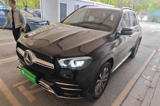 奔驰GLE 2022款 改款 GLE 350 4MATIC 时尚型