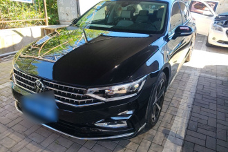 大众 迈腾 2023款 200万辆纪念版 330TSI DSG豪华型