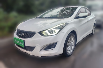 现代 朗动 2016款 1.6L 手动尊贵型