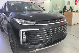 星途凌云 2025款 300T 两驱曜夜版