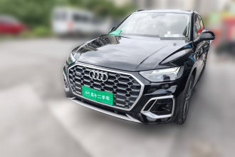 奥迪Q5L 2022款 40T 豪华动感型
