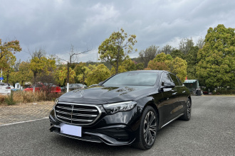 奔驰E级 2024款 改款 E 300 L 时尚运动型
