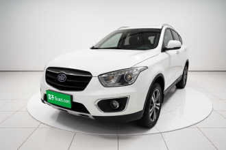 奔腾X80 2016款 2.0L 自动豪华型