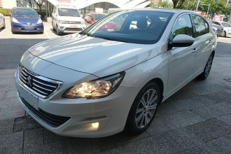 标致408 2014款 1.8L 自动豪华版