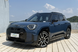 电动MINI ACEMAN 2024款 SE 赛车手