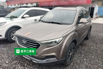 奔腾X40 2017款 1.6L 自动豪华型