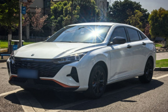 东风风神 奕炫 2023款 马赫版 1.5L 自动追风版