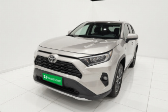 丰田 RAV4荣放 2020款 2.0L CVT两驱风尚版