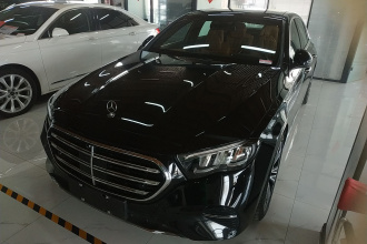 奔驰E级新能源 2024款 E 350 e L 插电式混合动力轿车
