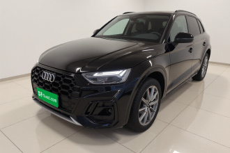 奥迪Q5L 2024款 40 TFSI 豪华动感型
