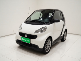 smart fortwo 2012款 1.0 MHD 硬顶标准版
