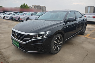 大众 帕萨特 2024款 380TSI 豪华版