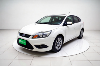 福特 福克斯 2013款 两厢经典 1.8L 手动基本型