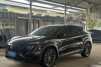 长安UNI-T 2022款 1.5T 尊贵型