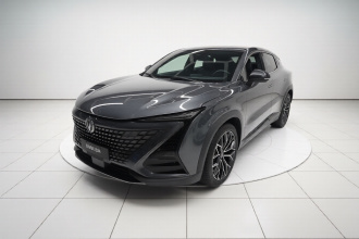 长安UNI-T 2022款 1.5T 旗舰型