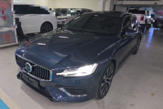 沃尔沃V60 2023款 B5 智远豪华乐享版