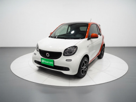 smart forfour 2016款 0.9T 66千瓦先锋版