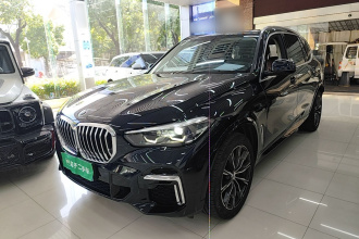 宝马X5 2022款 改款 xDrive 30Li M运动套装