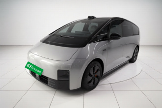 理想汽车 理想MEGA 2024款 Ultra