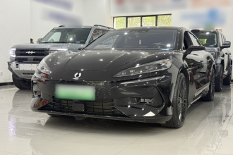 腾势Z9GT 2024款 1100四驱Ultra版