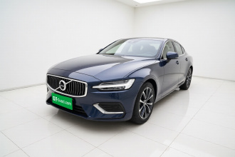 沃尔沃S60 2022款 B4 智逸豪华版