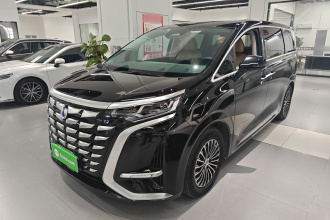 腾势D9 2022款 DM-i 970 四驱尊荣型