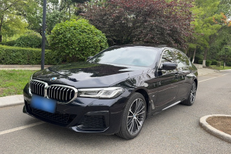 宝马5系 2022款 改款 530Li xDrive M运动套装