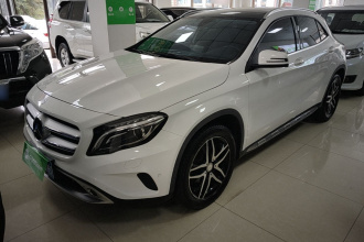 奔驰GLA 2016款 GLA 220 4MATIC 时尚型
