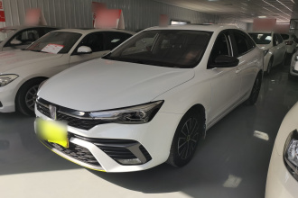 荣威i5 2021款 1.5L CVT铂金版