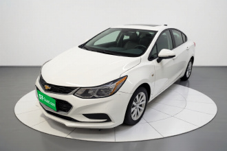 雪佛兰 科鲁兹 2018款 320 自动先锋天窗版