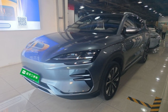 比亚迪 宋PLUS新能源 2025款 EV 520km 豪华型