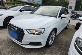 奥迪A3 2018款 30周年年型 Sportback 35 TFSI 进取型