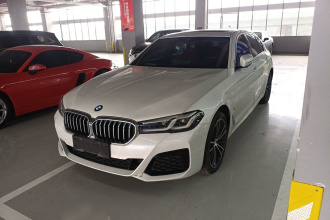 宝马5系 2022款 改款二 530Li 领先型 M运动套装