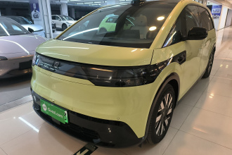 极氪MIX 2025款 长续航智驾版