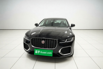 捷豹XFL 2022款 XFL 2.0T P200 两驱精英豪华版