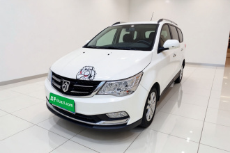 宝骏730 2016款 1.5L 手动舒适型 7座 国V