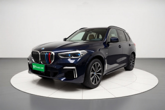 宝马X5 2022款 改款 xDrive 30Li 尊享型M运动套装