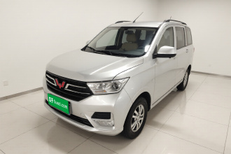 五菱汽车 五菱宏光 2021款 改款1.5L S标准型 电动助力LAR