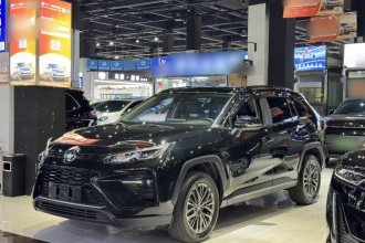 丰田 威兰达 2023款 2.0L CVT两驱豪华PLUS版