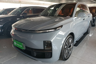 理想汽车 理想L8 2025款 Ultra 智能焕新版