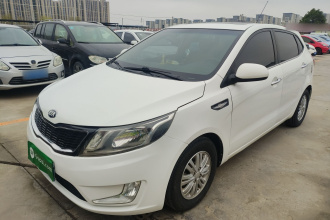 起亚K2 2012款 两厢 1.4L AT 炫酷纪念版