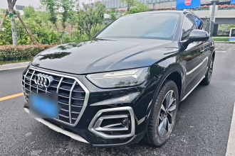 奥迪Q5L 2022款 40T 豪华致雅型