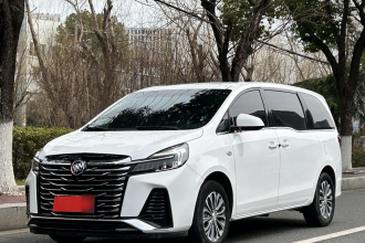 别克GL8 2023款 陆上公务舱 智享型