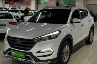现代 途胜 2015款 1.6T 双离合两驱智能型
