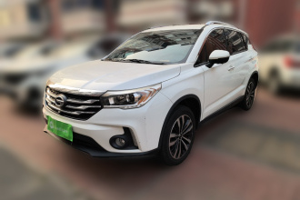 广汽传祺 传祺GS4 2017款 235T 自动两驱豪华智联版