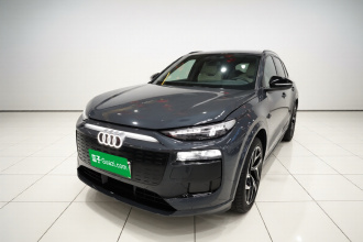 奥迪Q6L e-tron 2026款 首发领航版