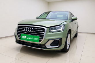 奥迪Q2L 2021款 35 TFSI 时尚致雅型