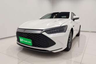 比亚迪 秦PLUS 2023款  冠军版 DM-i 120KM超越型