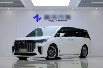 岚图汽车 岚图梦想家 2024款 PHEV 超长续航旗舰版