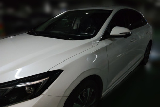 长安 逸动 2023款 畅享版 PLUS 蓝鲸NE 1.4T GDI DCT尊贵版